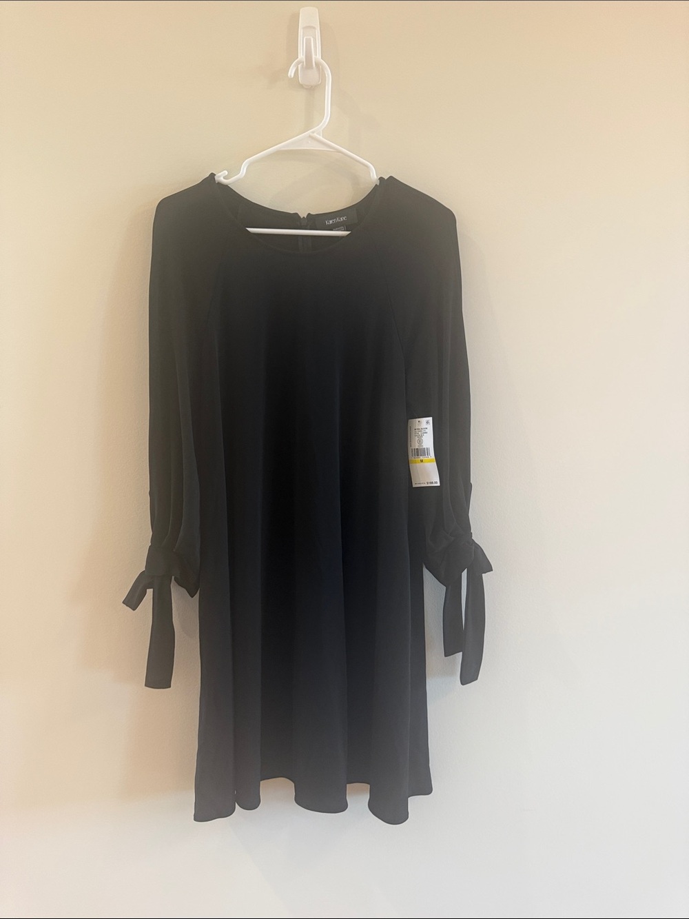 Karen Kane Black Tie-Sleeve Shift Dress